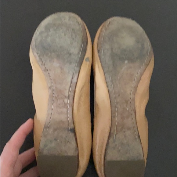 Tory Burch Caroline flats used condition. - Picture 5 of 9